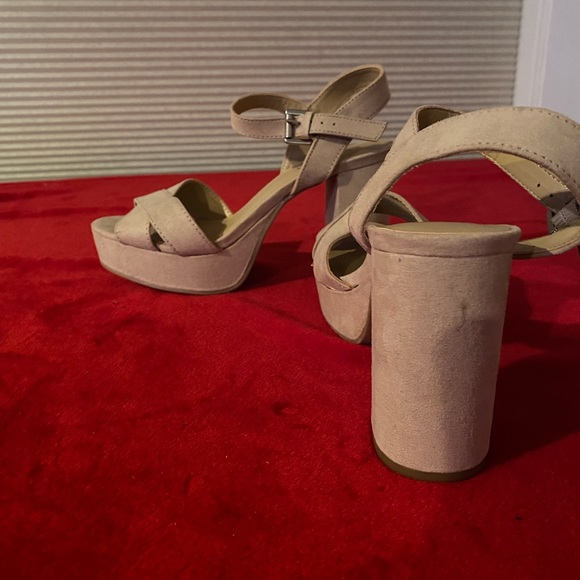 Nine West platform sandals - Picture 6 of 10
